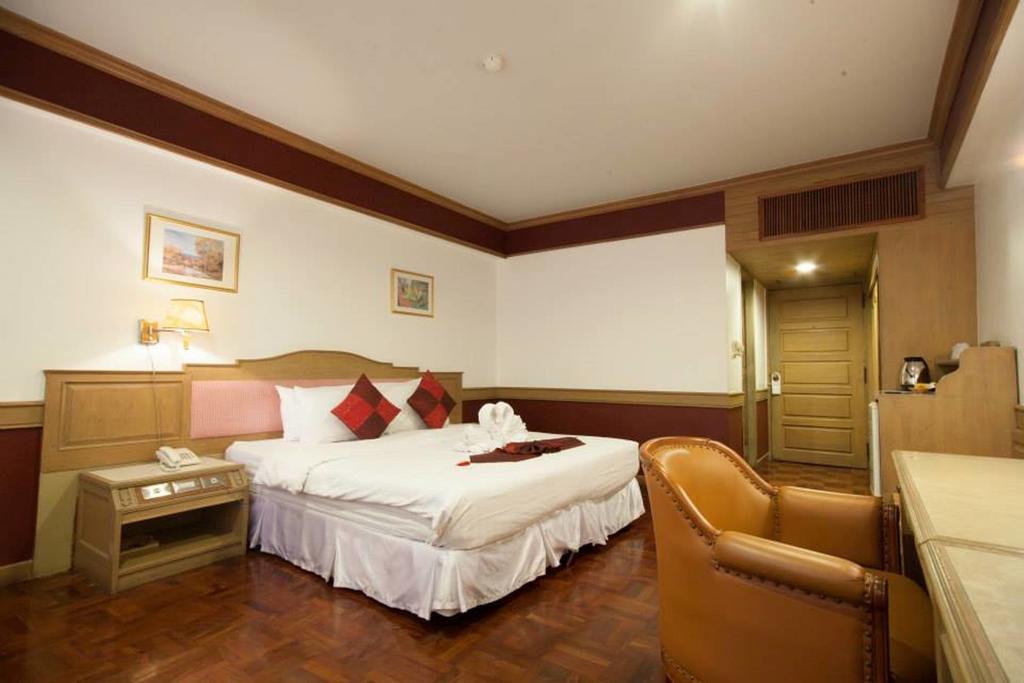 Khách sạn Suda Palace