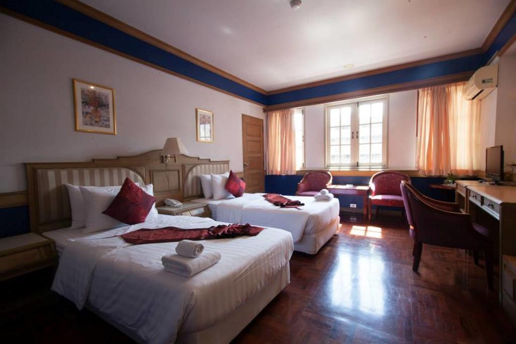 Khách sạn Suda Palace 3*