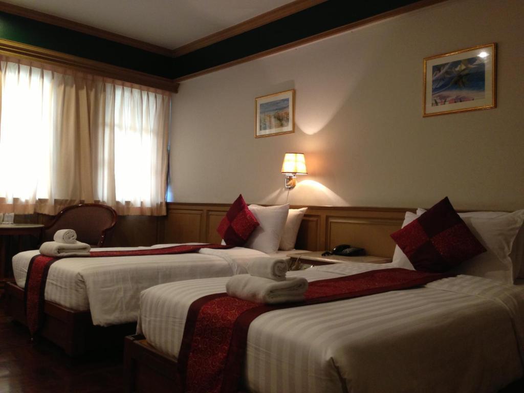 Khách sạn Suda Palace 3*
